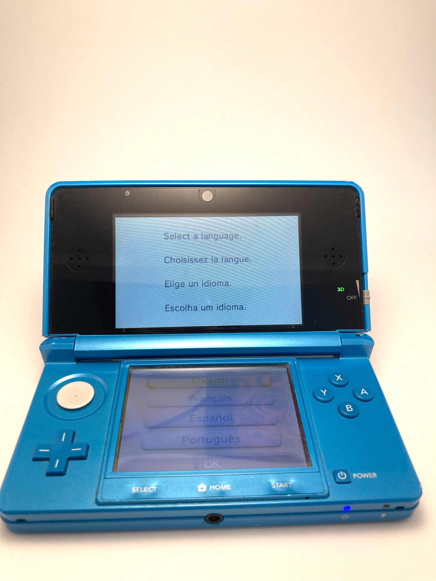 Nintendo 3DS Region Free Console 16GB SD | Charger | Pokémon Bank |